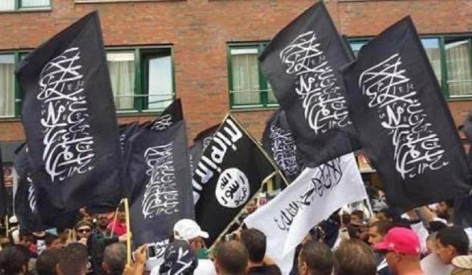 Pro-ISIS demonstrators yell death to Jews in Netherlands