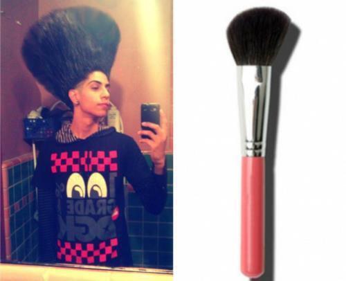 SonParecidos's tweet photo. Parecidos razonables http://t.co/LY7M4NLY7M