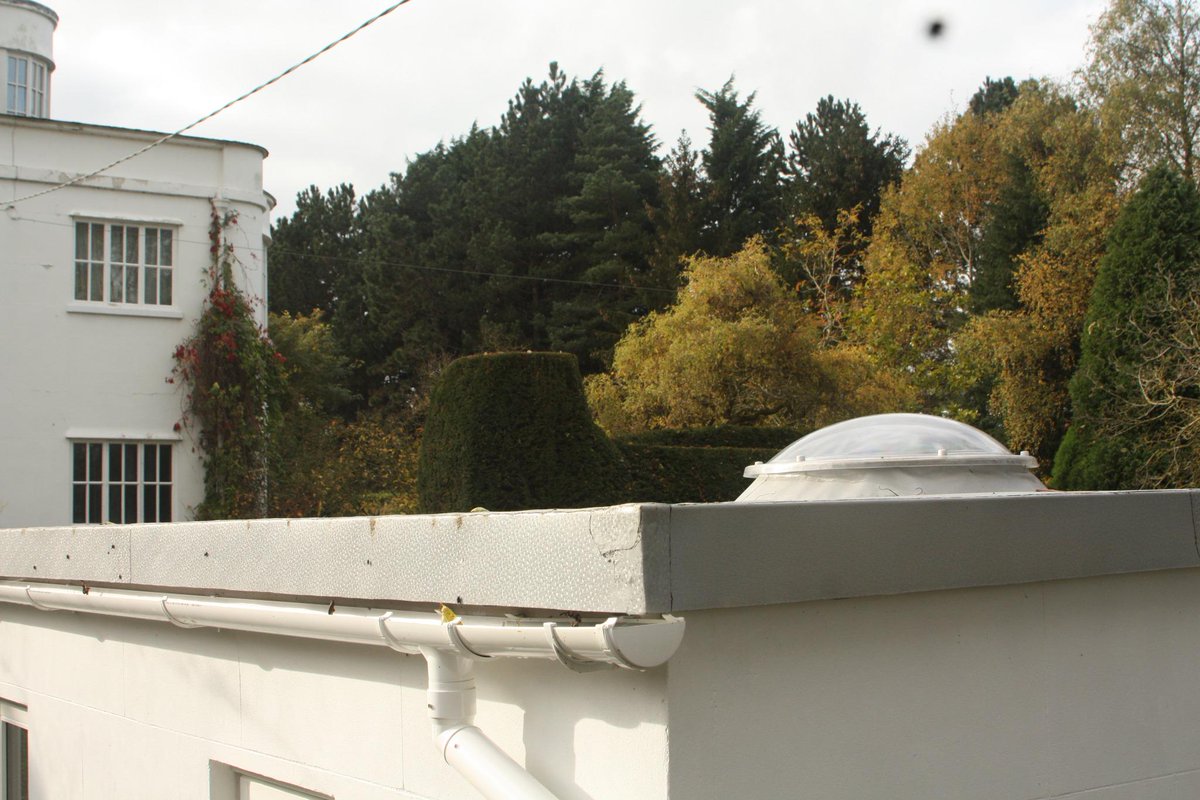 PbCONSTRUCTION's tweet image. Roof light, over new library.