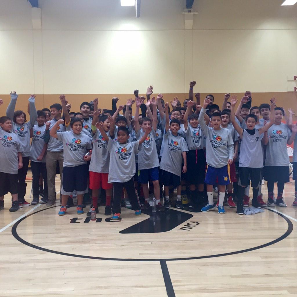 It was a great day at the #YMCA with @Adeto_kouboS and <a href="/Orlandito0933/">Orlando Sanchez</a> with <a href="/nbacares/">NBA Cares</a>. #NBACares!