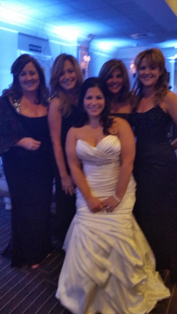 MichelleDelNigr's tweet photo. Big Day ! #HappilyEverAlger @KSalustio @tadarpino @ldefruscio @madonnacardillo http://t.co/fyfwTFPLxo