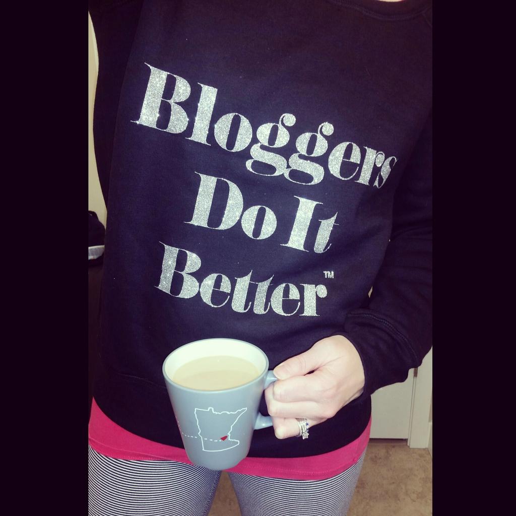 lifepupscoffee's tweet photo. Loving my new sweatshirt! #bloggersdoitbetter http://t.co/KpkgFPIRVt