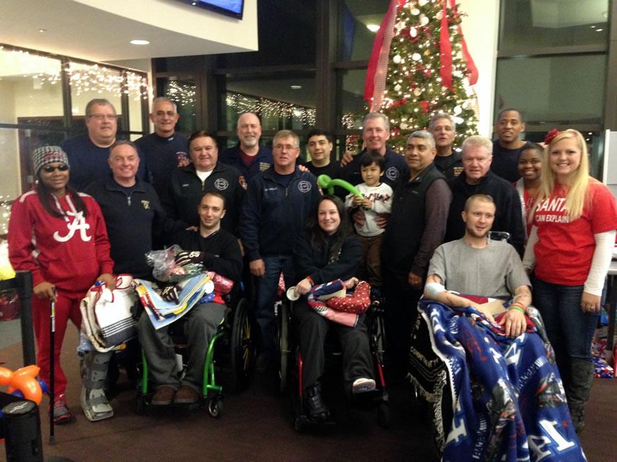 FireFamilyTrnsp's tweet photo. #firefamilytransportfoundation Christmas Party #WalterReedArmyHospital #saluteourheros
more http://t.co/NNco5LeSdV http://t.co/z23W9sUg2n