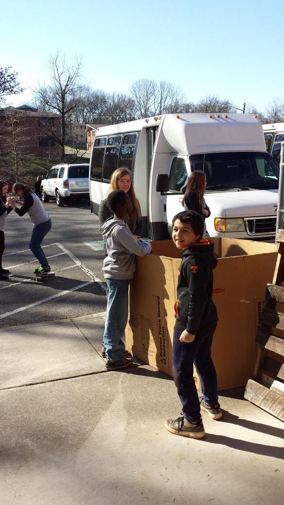 StudentMerge's tweet image. Organizing at the Montgomery Village Baptist Center. #Merge15