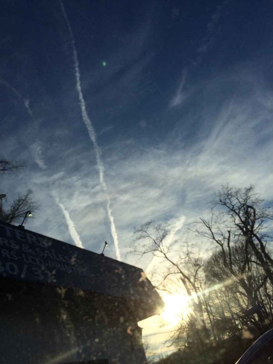 LookUpForTruth's tweet image. I do not consent! #TwitterPetition STOP #GeoEngineering @SkyderALERT @RealAlexJones