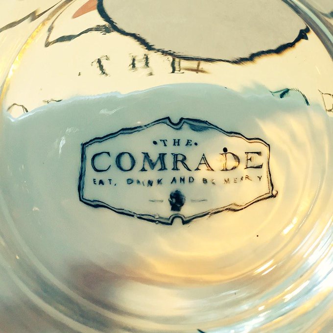 Que belleza de lugar, que delicia de comida y que amabilidad de servicio. &iexcl;&Eacute;xito Total! #TheComrade http://t<a href="/tag/thecomrade"class="tags"><span>#thecomrade</span></a>