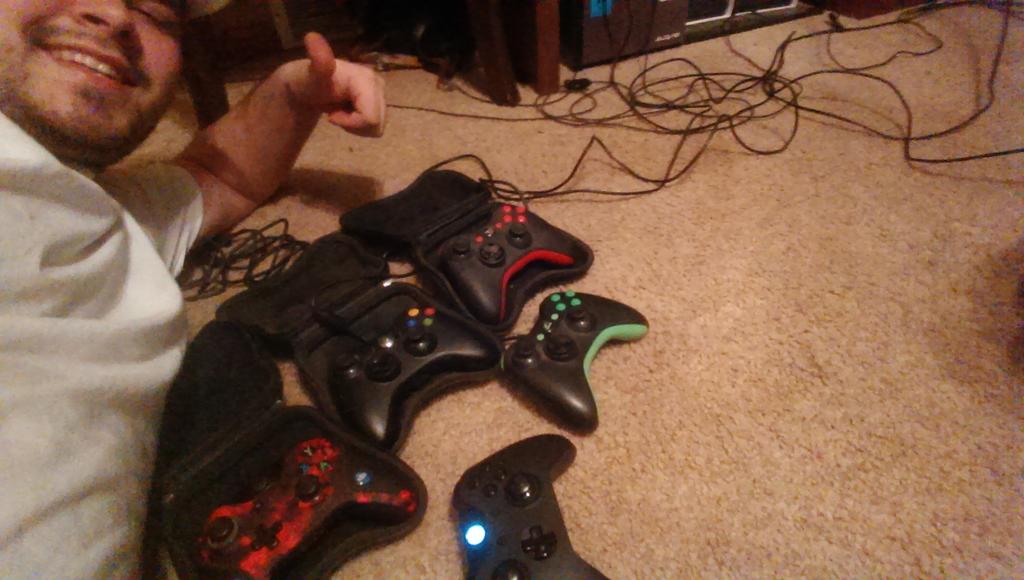 ImJustMtn's tweet image. @FaZe_Rain @FaZeBlaziken @ScufGaming I got you both beat homies 😎. #UseCodeJinx. @FaZeJinx