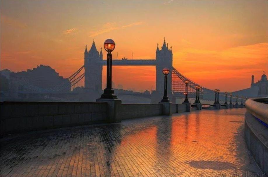 CyG_zoom's tweet photo. #zooooom on #London, #UK http://t.co/Hc1B6A7dhd