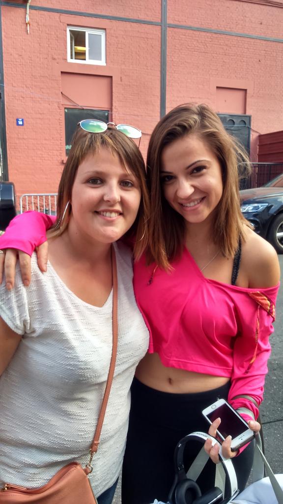 SegOoBZH's tweet photo. #JoyeuxAnniversaireDenitsa merci pr ts ces moments magiques ke tu m'a fait vivre,tu es exceptionnelle
#LaBretonne ❤😘 http://t.co/sEyp6F89Yh
