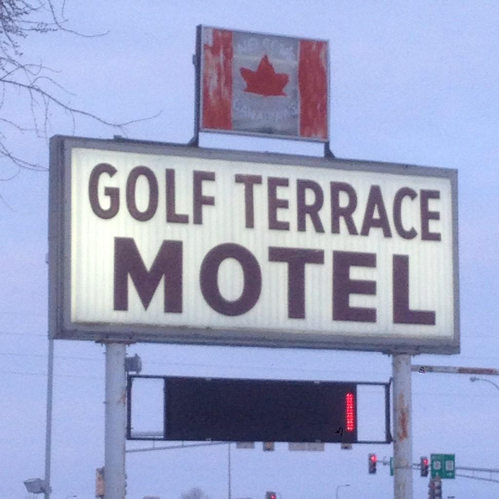 dtsfraternity's tweet photo. @dtsfraternity: Stayed at the palace in Crookston, MN. http://t.co/SgjRW2wIqX