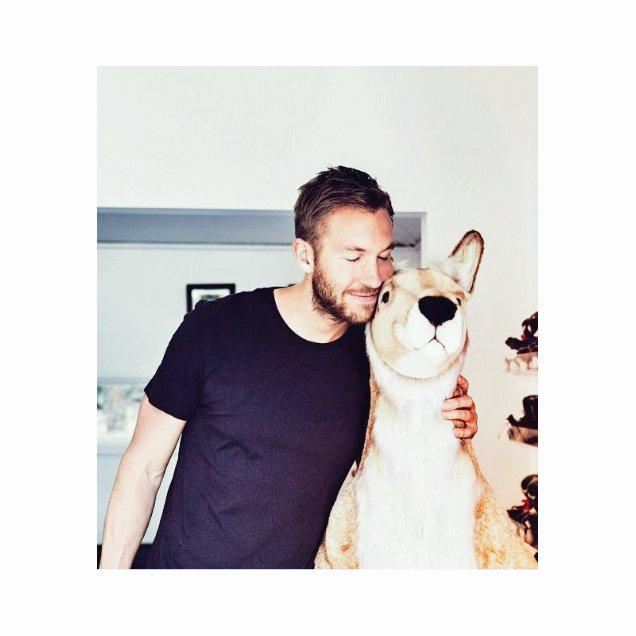 Happy birthday Calvin Harris . 