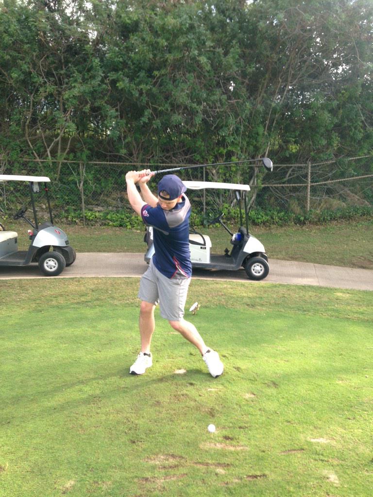 mattmurr11's tweet image. @McIlroyRory @RickieFowlerPGA @TigerWoods @KevinsDelight #FixMySwing