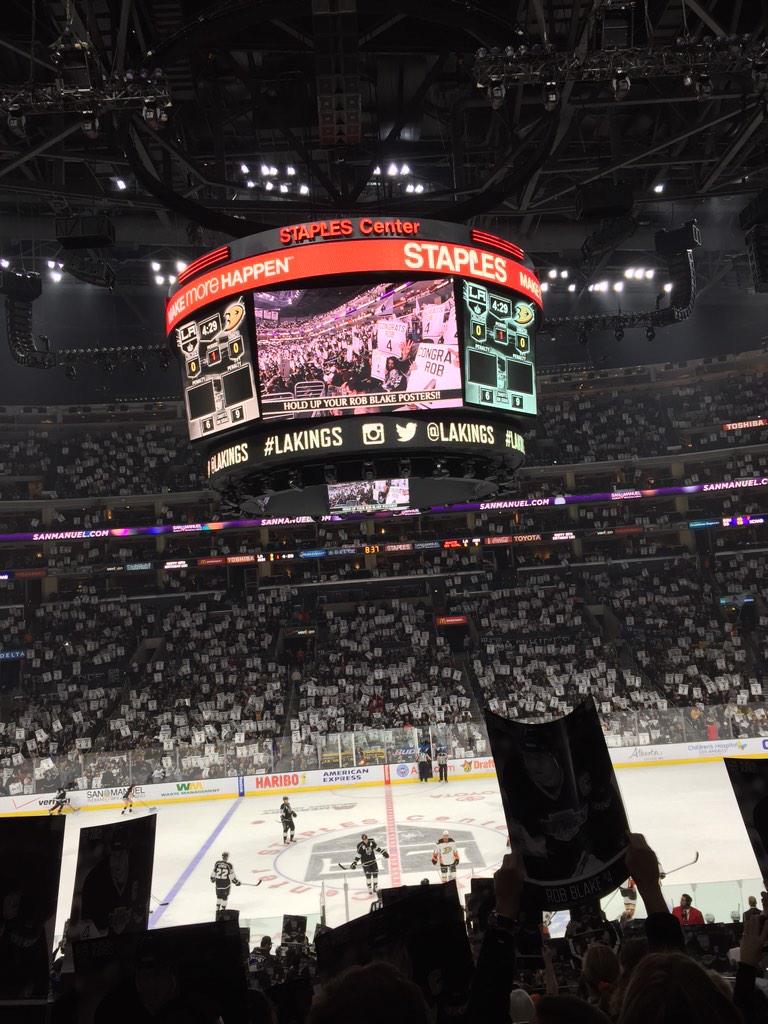 RookieNumbers's tweet photo. At Kings game http://t.co/z6DFDIYEyJ