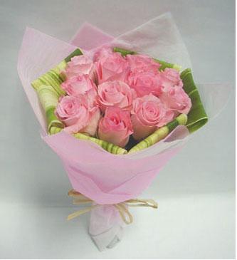 IreneRV91's tweet photo. Happy anniversary♡ @bts_hyungtea @kcryusujeong http://t.co/nSuDXI1BJK