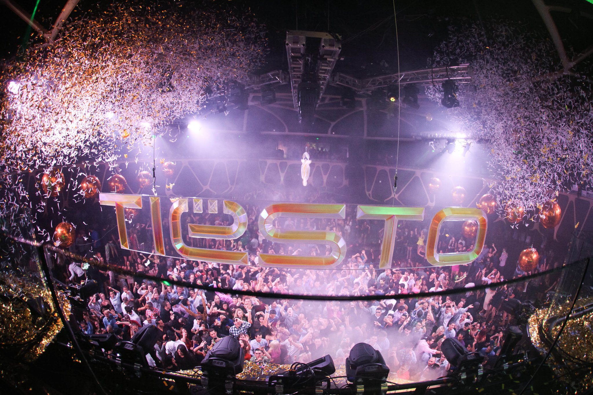 What a year of incredible and partying with Happy Birthday!  