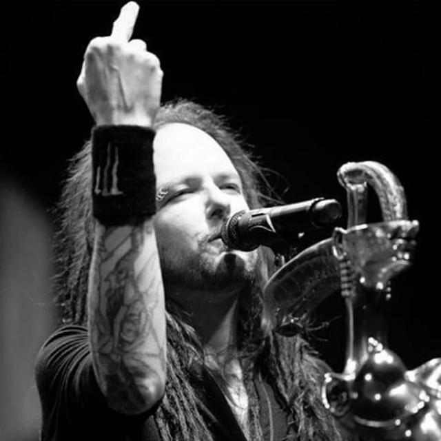 Happy fucking birthday Jonathan Davis \\m/ 