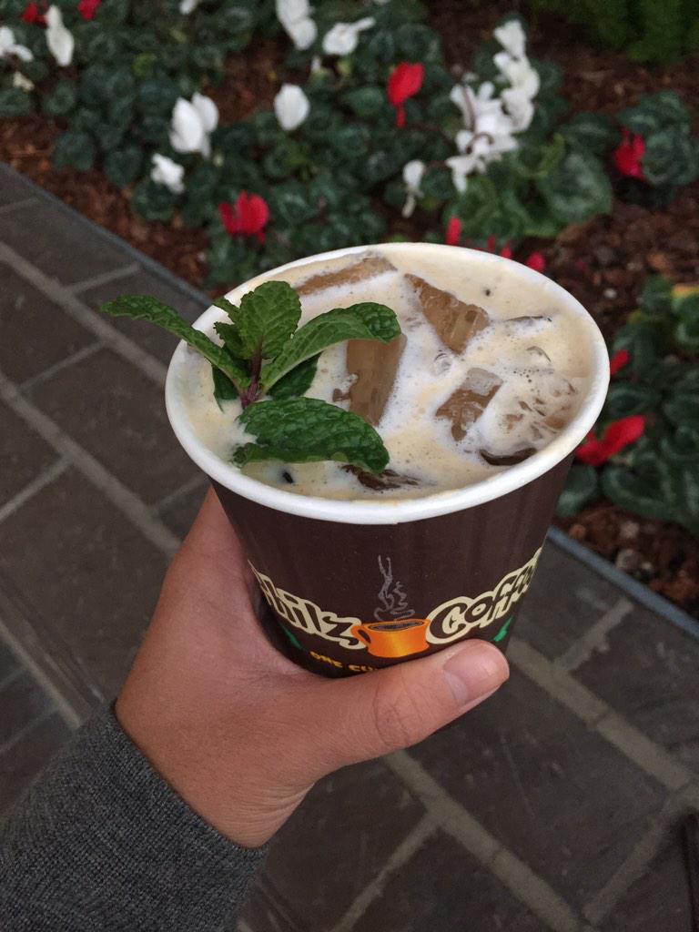 cnsayit's tweet photo. I believe in the philz hype #izgood http://t.co/sJgk7oLU1Z