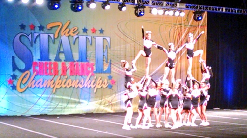 BA_Obsidian's tweet photo. We are finals ready!💪💄🅱🅰😍 #ACState #Obsidianstrong http://t.co/ja1kDWl0Mo