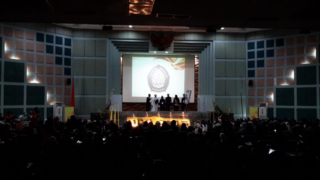 UDO_2016's tweet photo. #UNDIP #MainEvent #UDO2015 http://t.co/BaXxhcKpkB
