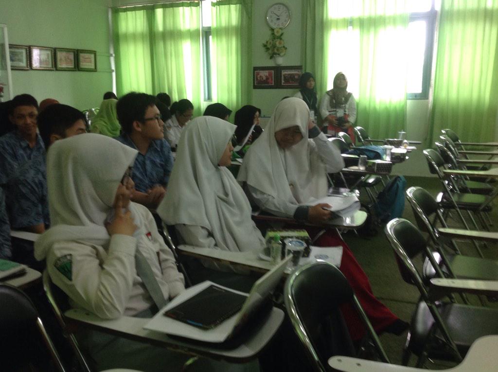 KIRsmasa's tweet photo. lomba kti sma sederajat sebanjarmasin http://t.co/afiWUUqcis