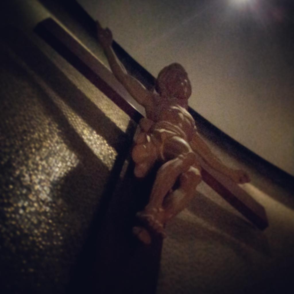 skiehnle_'s tweet photo. Jesucristo te da Su Paz, pero no te deja en paz.
#soyLC #soyRC #IPray #RezaPorLasVocaciones #NoLeTengasMiedoaLaCruz http://t.co/GkZAbRNyQZ