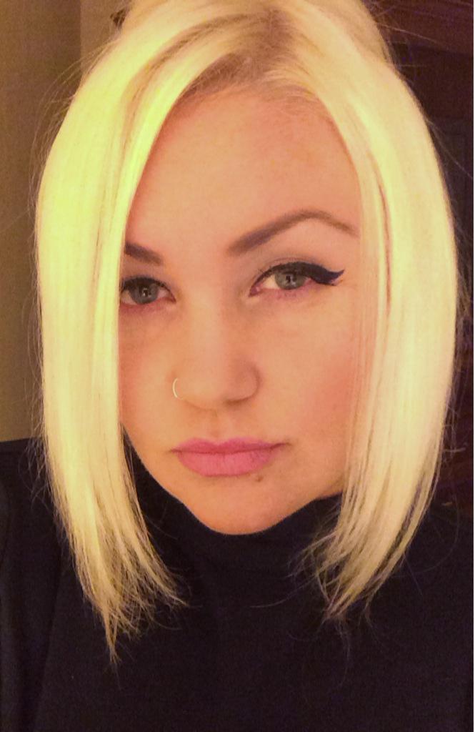 Themonaleesa On Twitter If I Cut My Hair Short Will I Look Like
