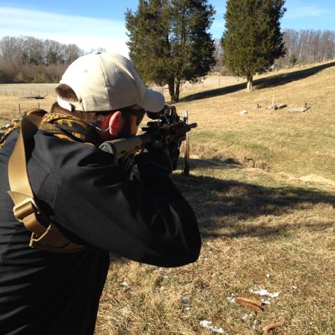 IJR85's tweet photo. Did a little shooting today #AR #ROUNDSDOWNRANGE http://t.co/whBnwbEEls