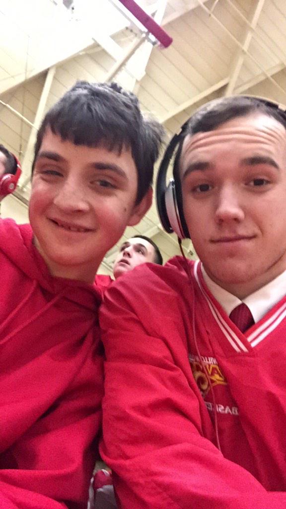 DerekSornson's tweet photo. Pre game yesterday with the one and only Shane! #wglegend http://t.co/r5Cl6LKLmh