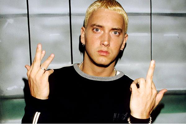 _tom_foolery_'s tweet photo. Guess who's back.... back again.. http://t.co/pf8XBMLQwL