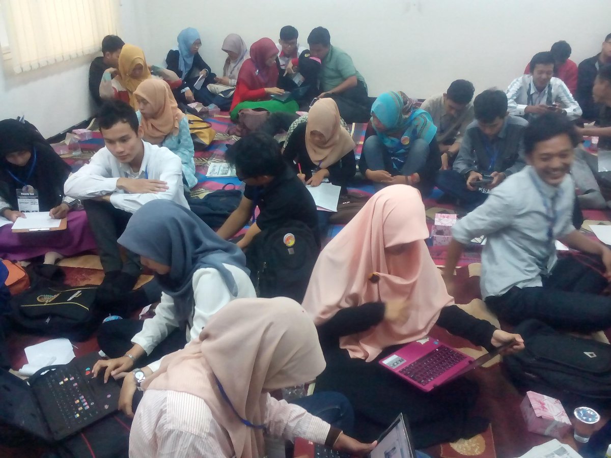BerandaYouth's tweet photo. Tes jurnalistik broo http://t.co/3yVqD5x40o