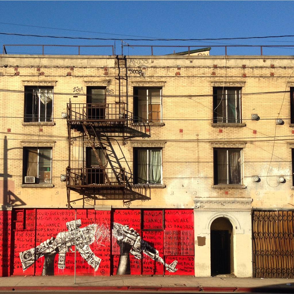 TheGraffHunter's tweet photo. #afrika47 x #kfish #LAstreetart #east8thstreet #LAartsdistrict #DTLA http://t.co/USgkC2zHsc http://t.co/N7PuJVhmym http://t.co/w5SsOotaaq