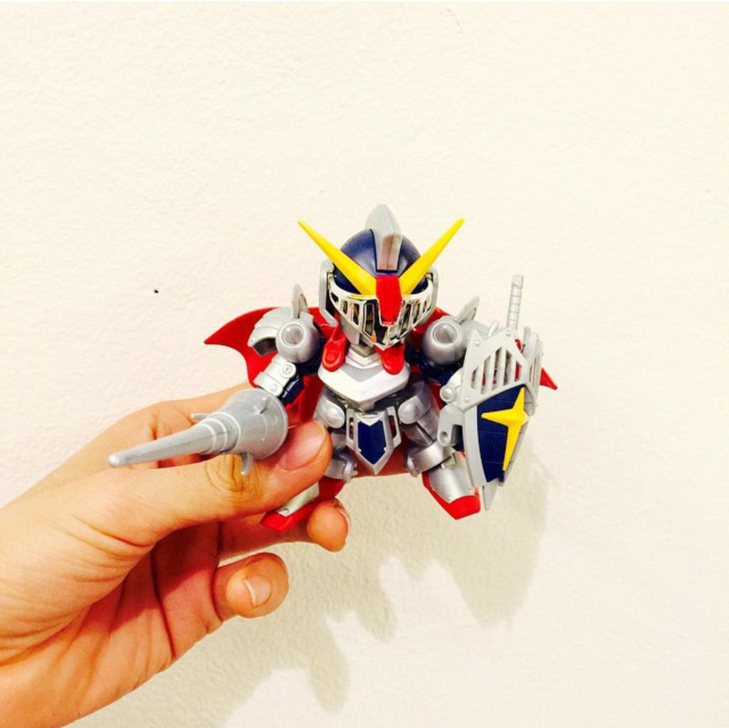 B7n3KriCEAAzghb.jpg:large