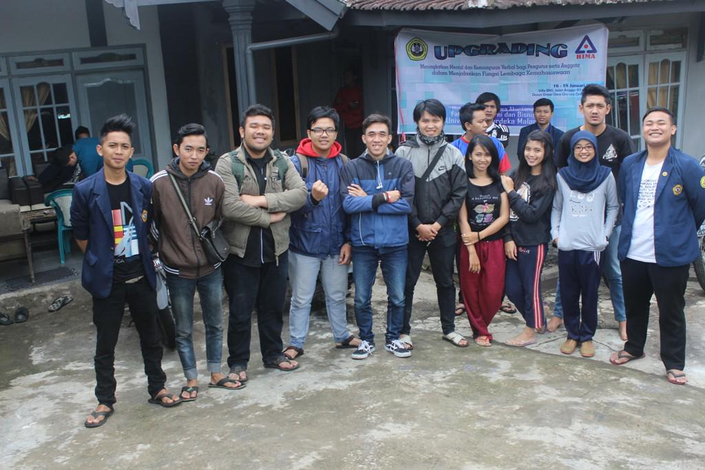 Terima kasih <a href="/HMP_FEBD3KUPER/">D3Keu&Bank</a> <a href="/BEMFEBUNMER/">BEMFEBUNMER '15-16'</a> <a href="/mansafebunmer/">MANSA UNMER MALANG</a> <a href="/dpmfebunmer/">DPM_FEBUNMER_'16-'17</a> <a href="/HMPD3Acc_Tax/">HMP D3Ak&Pajak UNMER</a> atas kehadiran serta do'anya :)