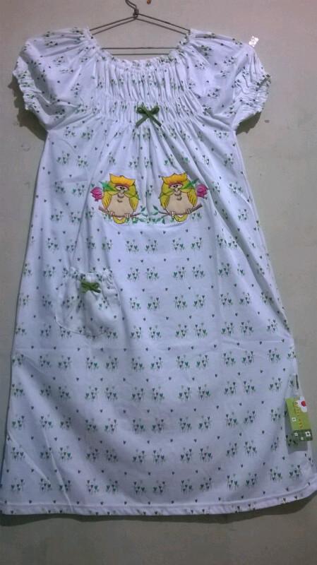 theHanabana's tweet photo. Babydoll dress lucuuuk..
Panjang bawah lutut, bahan adem.. 40K saja :D http://t.co/6UajxSngz8