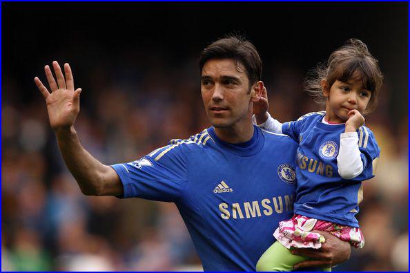 Happy 36th Birthday to an unsung former hero, never moaned, always gave his best, Paulo Ferreira. 