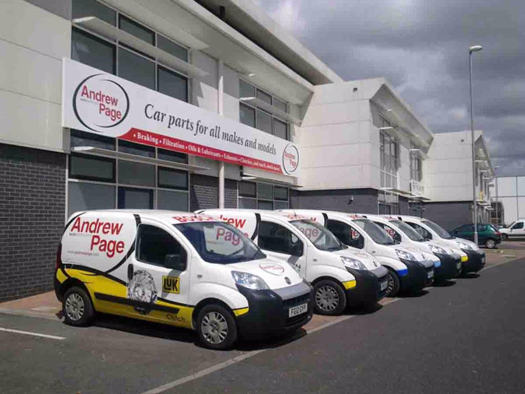 Janderson1968's tweet photo. Recruiting for BDM in Reading excellent package including car &amp; bonus #andrewpage #carparts#jobs http://t.co/cQxfqV1U4d
