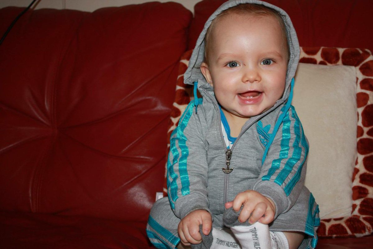 Very cute baby #adidas #adidasbaby #nephew