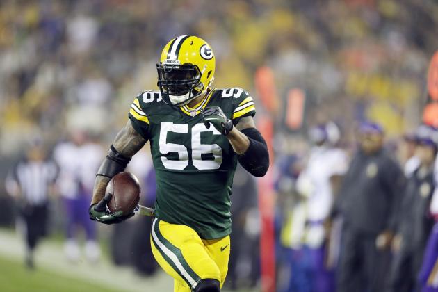 Happy birthday today to Julius Peppers. What a great gift a would be to    