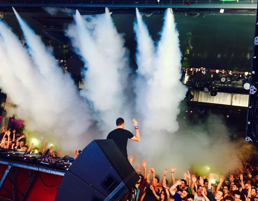 djbrennanheart's tweet photo. Ha sido una noche muy loca e inolvidable gracias Madrid!! #WERHardstyle http://t.co/BzVeBbtQ4k