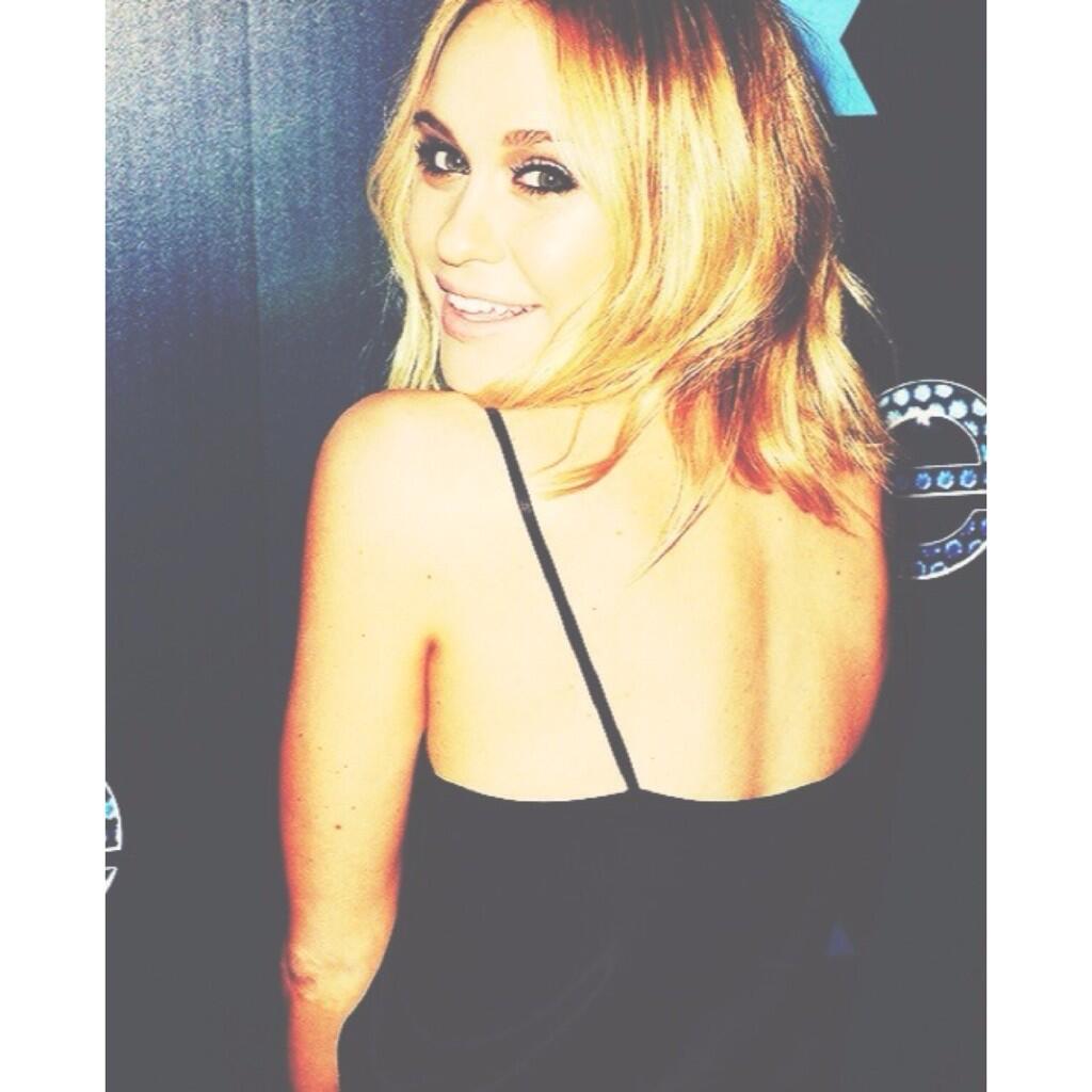 Happy birthday Becca Tobin 