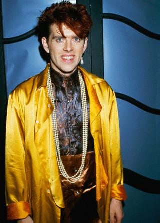 Feliz Cumpleaños!! Happy Birthday, TOM BAILEY!! (59) (Cantante/Singer Thompson Twins) 