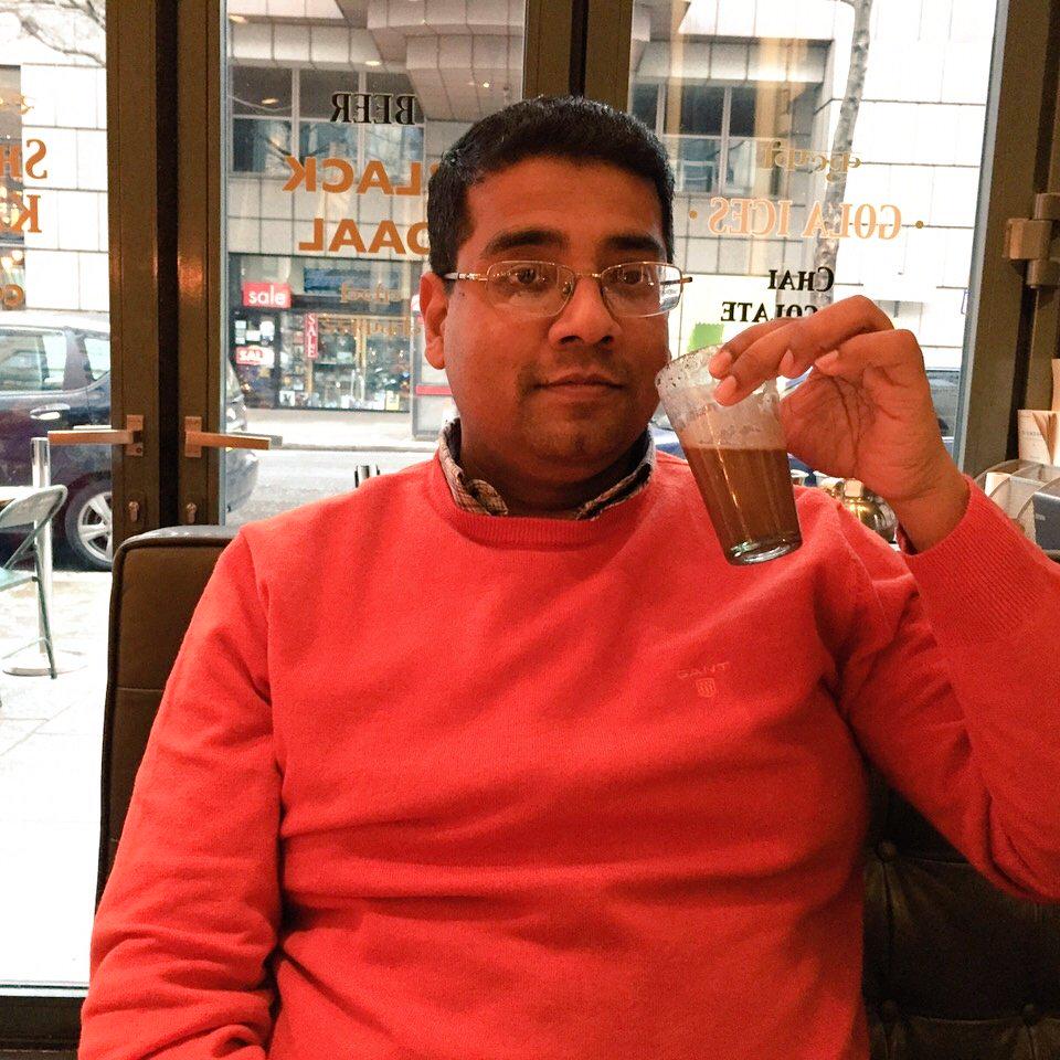 Chocolate chai at Dishoom in Covent Garden on Sunday morning...... Bliss