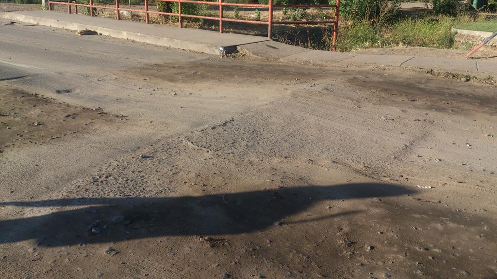 claudiodiazg22's tweet photo. Puente 14 oriente 4 norte levantamiento pavimento lleva semanas asi precaucion http://t.co/FvdfoL6cNV