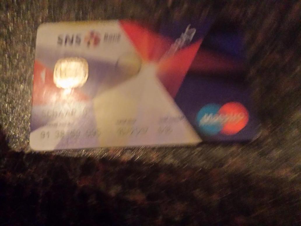 Gisteravond gevonden bankpas van g schaap
Rt