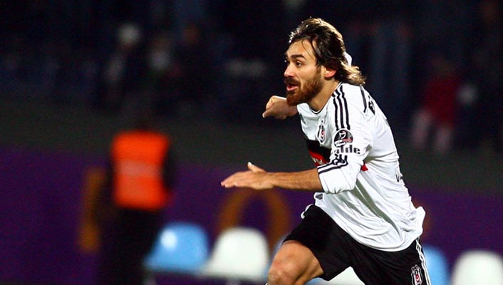 Veli Kavlak: ‘Taraftarlarımız şampiyonluk için savaşacağımızdan emin olsunlar’ bjk.com.tr/tr/haber/61105/