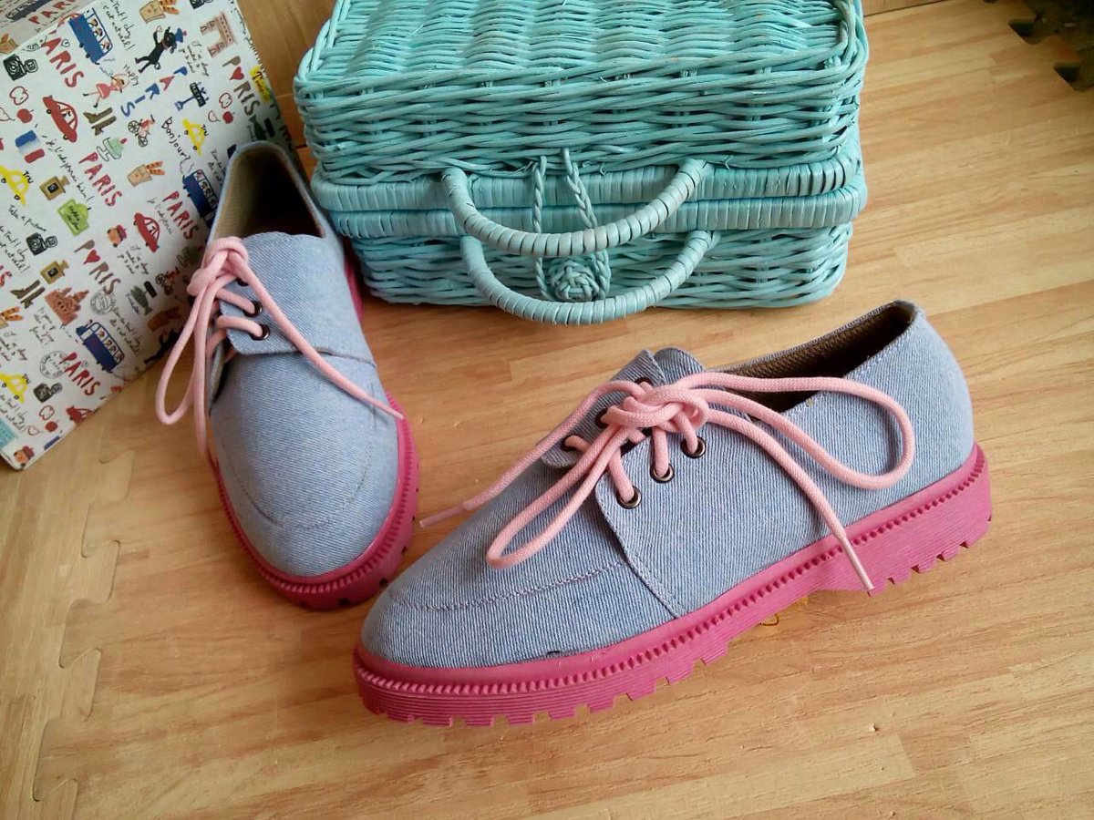 SepaTuit's tweet photo. sepatu docmart ecer 130rb. grosir 110rb/6pcs. Reseller dropshiper welcome.order 28061242 | 089668359006 iG: sepatuit http://t.co/JCLmJgaS42