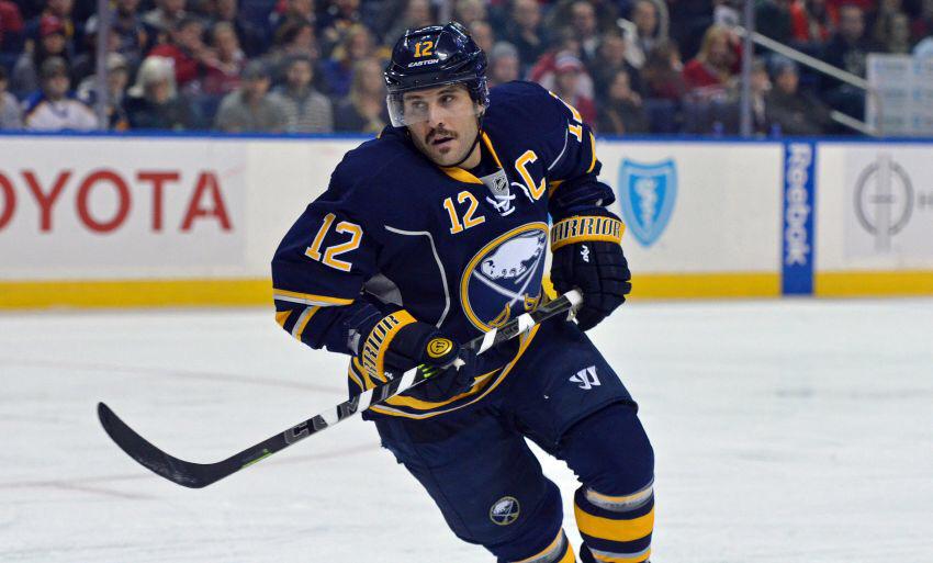 Happy 36th birthday Brian Gionta (  