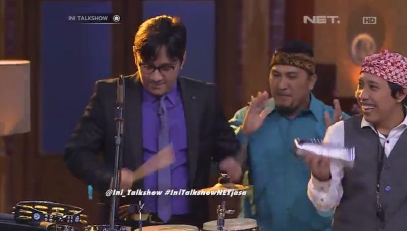 mdtvindonesia's tweet photo. Yuk kita saksikan @Ini_Talkshow wow keren @andretaulany74 #IniTalkshowNETjasa http://t.co/kKSLRTAQNu