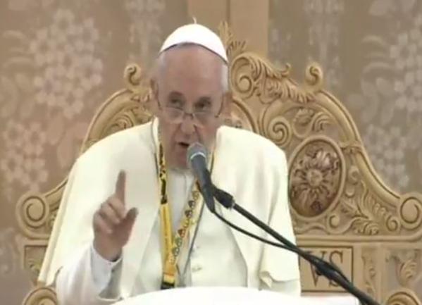 HanmarHannah's tweet photo. #pray for pop francis http://t.co/XR7r00J0MT