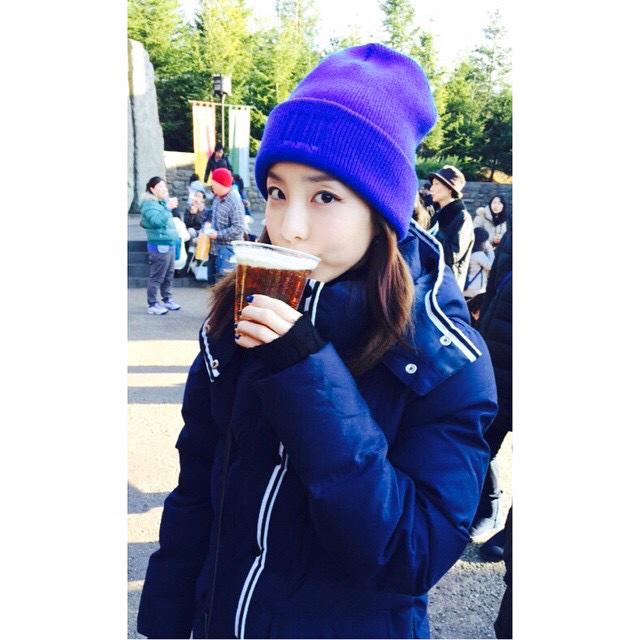 BlackjackTH's tweet image. [IG] 150118 Dara's IG update: Butterbeer 🍺 #harrypotter #universalstudiojapan instagram.com/p/x_1gdzCSyb/